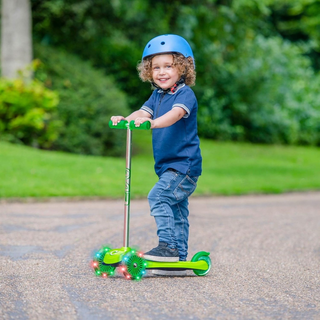 Evo Light Up Move n Groove Scooter