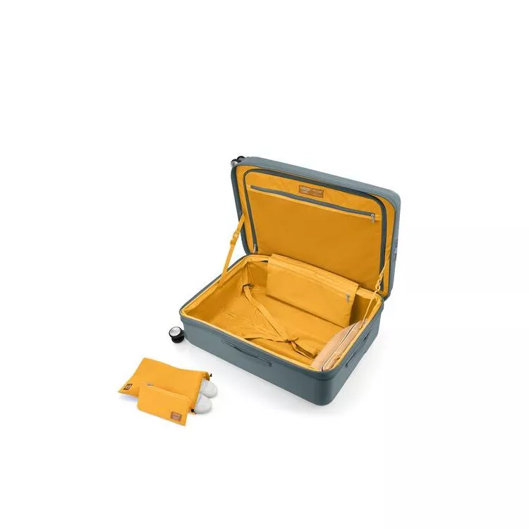 American Tourister Maxivo Spinner Size Large
